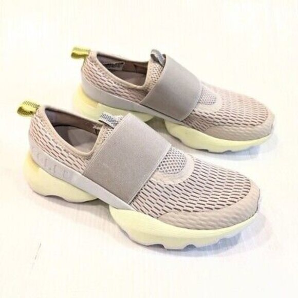 SOREL Womens Kinetic Impact Strap Sneakers in Beige and Yellow Size 7.5 - Picture 1 of 6